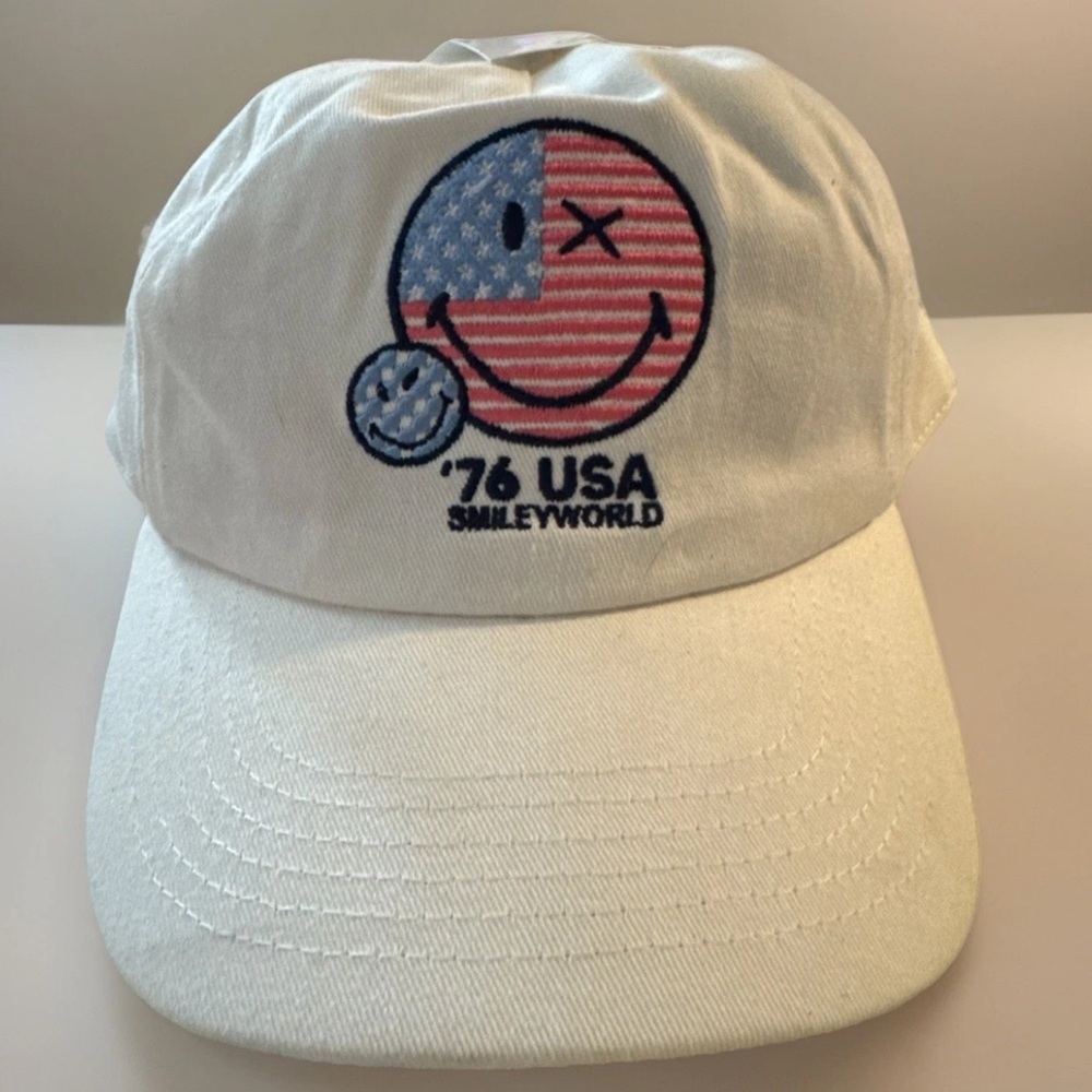 SmileyWorld Kids Cap with USA Emblem